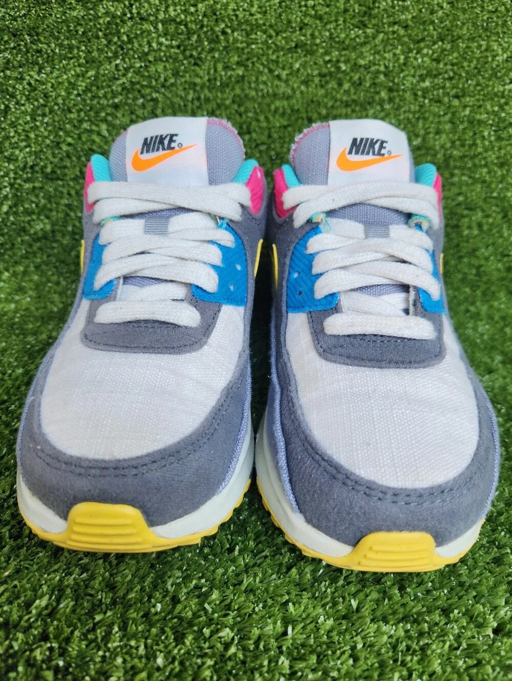 Nike Air Max 90 Sprung Cartepillar Leather Shoes Sneakers Size 4 Youth/Big Boys